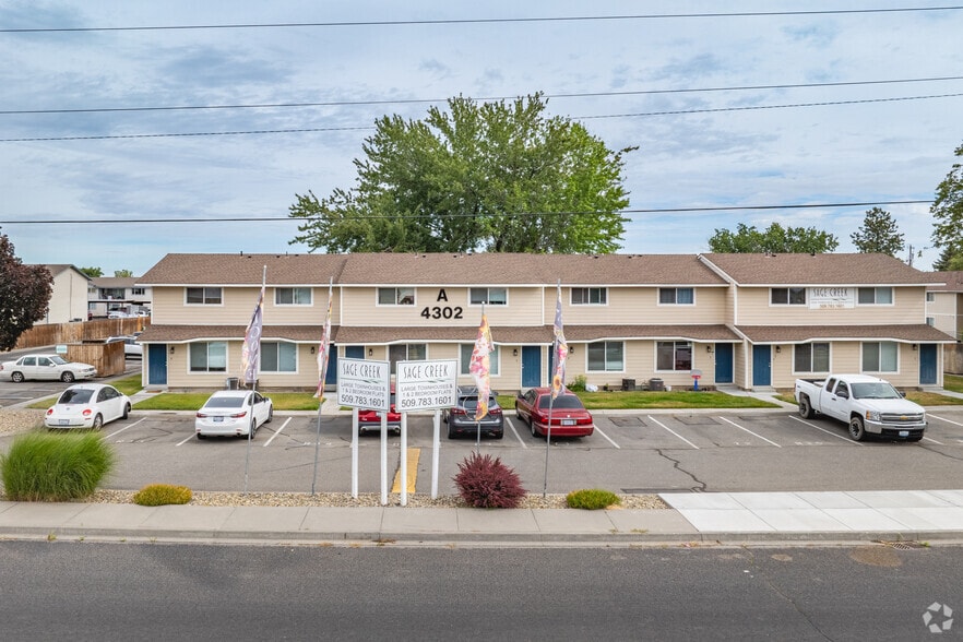 Building Photo - Sage Creek