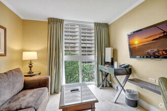 Building Photo - 2951 S Bayshore Dr