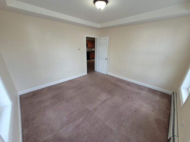 Building Photo - 21 Jane St