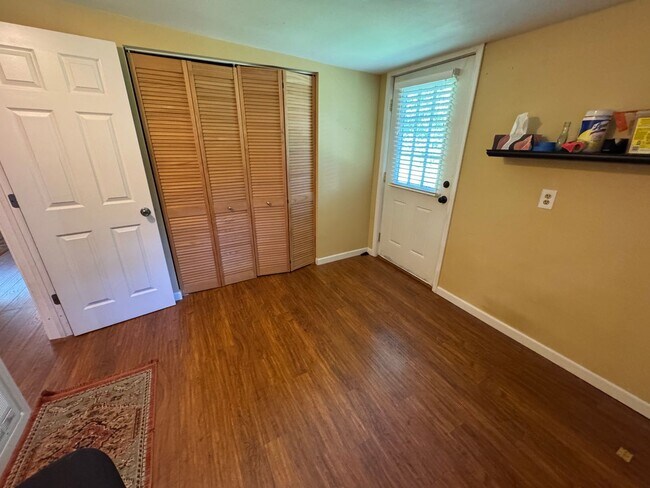 Building Photo - Bellingham 2 bedroom/1 Bathroom