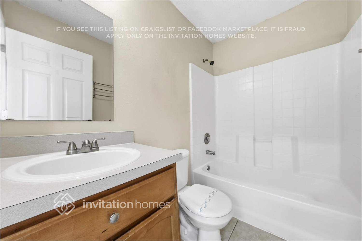 Building Photo - 1327 Aguacate Ct