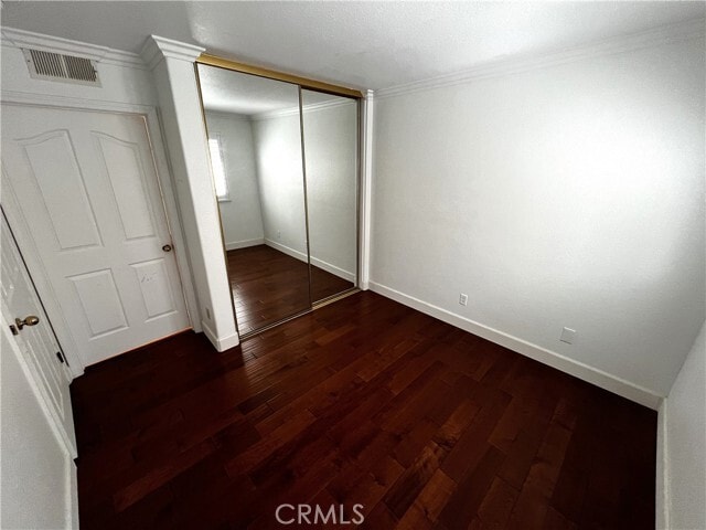 Building Photo - 491 W 39th St