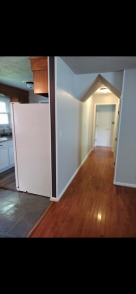 Building Photo - 219 Jim Thorpe Dr