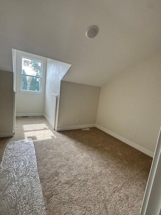 Building Photo - 1101 Emerald Cove Dr