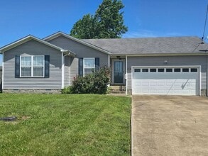 Building Photo - 3 Bed 2 Bath Amazing Home!