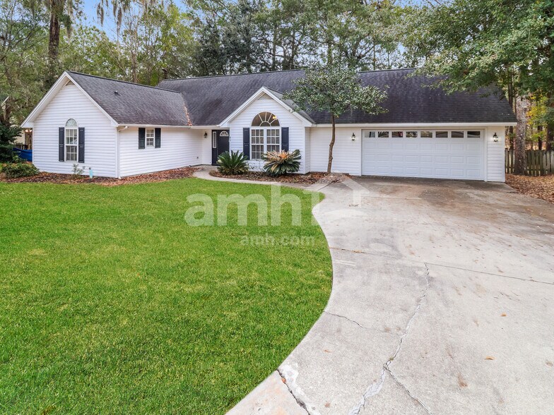 Building Photo - 44 Westminister Pl