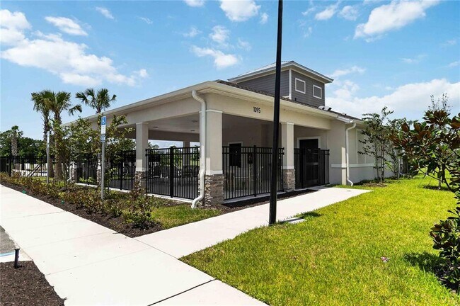 Building Photo - 1037 Champion Ridge Dr