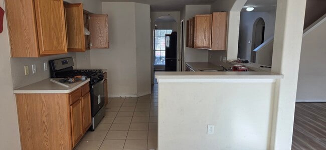 Building Photo - 14127 Magnus Ln