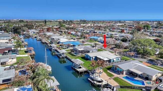 Building Photo - 410 Sparrow Dr