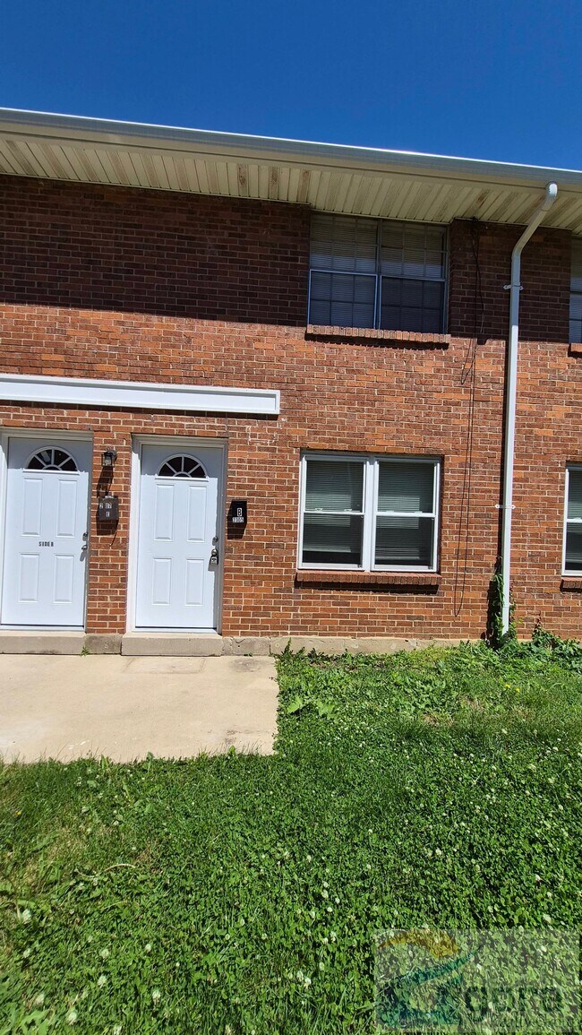 Building Photo - 2305 Wyoming St