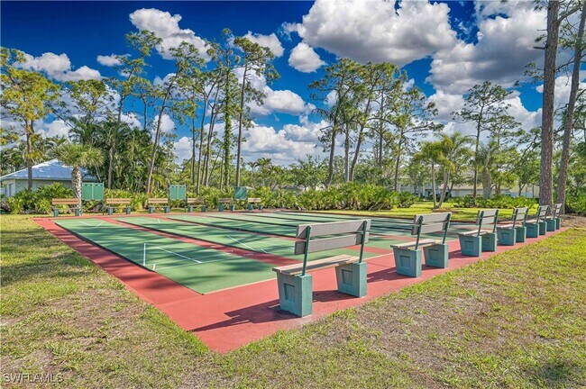 Building Photo - 3770 Springside Dr