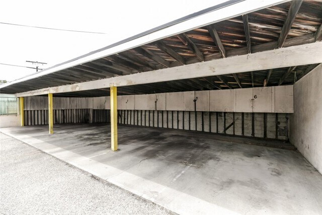 Building Photo - 11549 Sylvan St