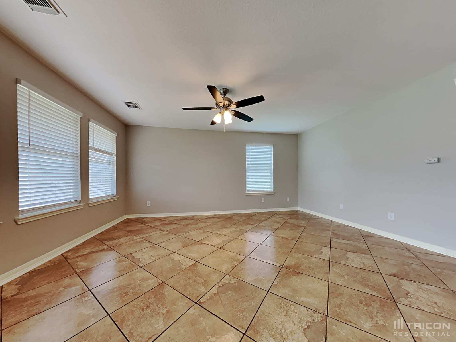 Building Photo - 18127 Tawnas Way Ln