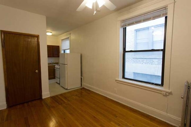 Floorplan - 5457-5459 S. Blackstone Avenue