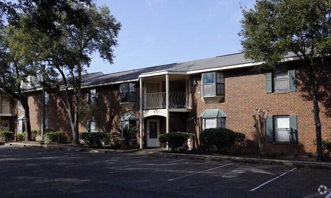 Building Photo - Millwood Apartments