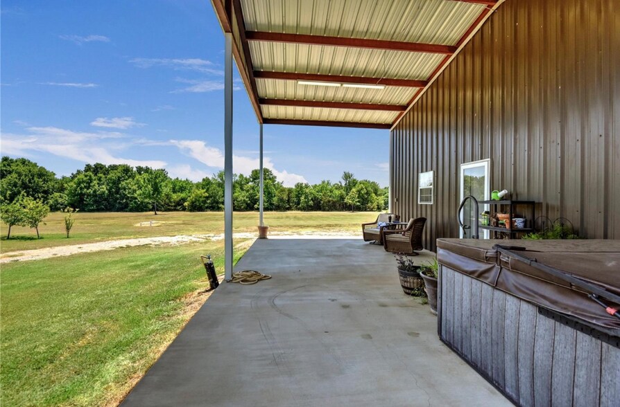 Building Photo - 424 Barbara Ln