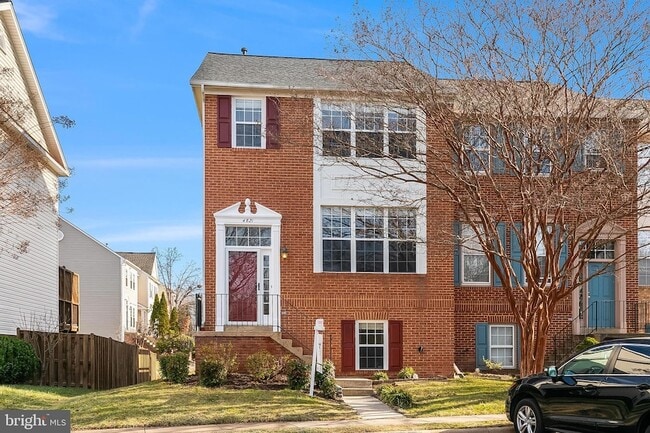 Building Photo - 4821 Great Heron Terrace