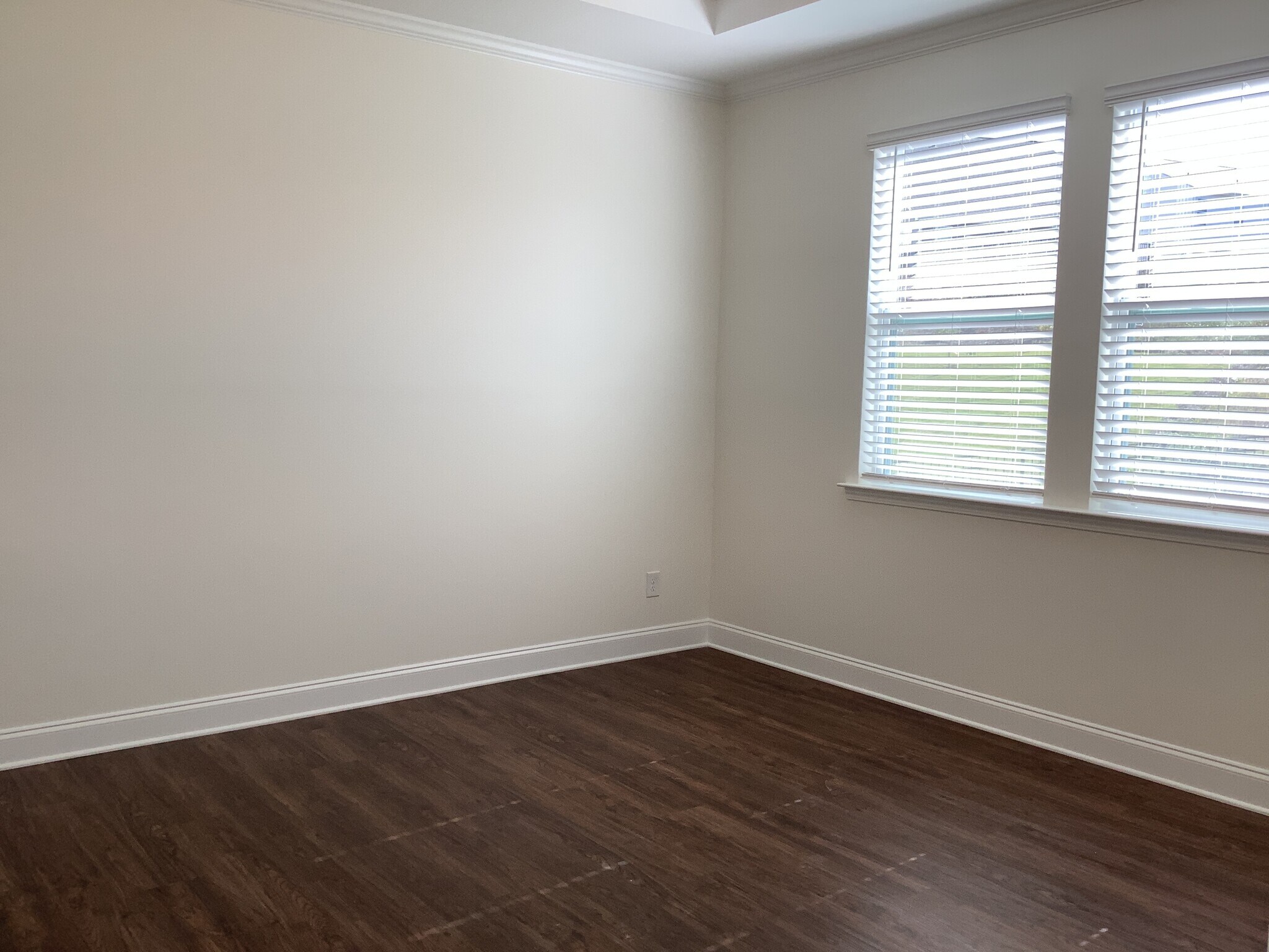 Building Photo - 173 River Hwy