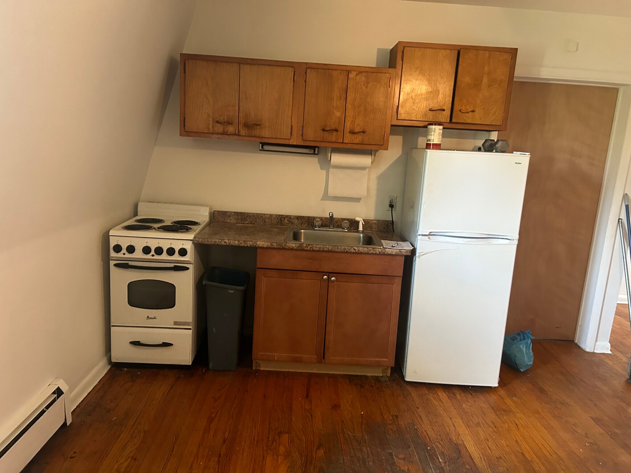 Building Photo - 25 S Highland Ave