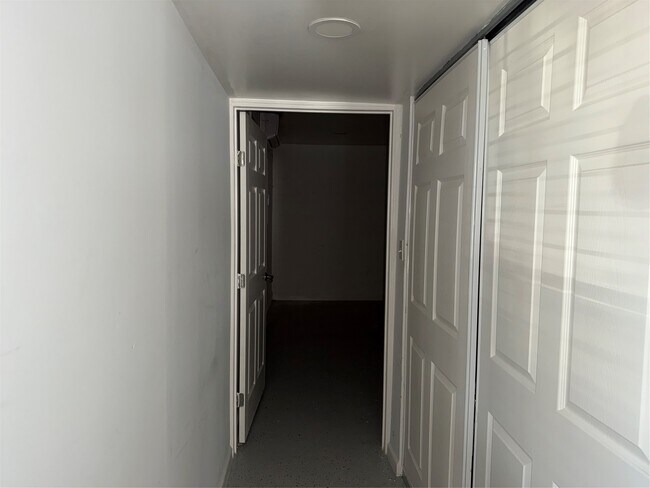 Building Photo - 6601 Sands Point Dr