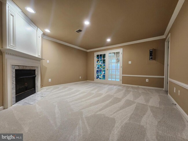Building Photo - 4020 Heatherstone Ct
