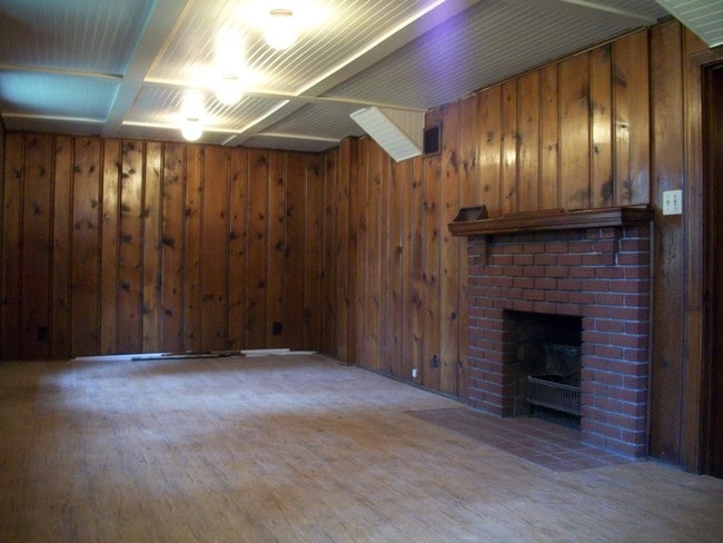 705 North Main Street Butler Pa for Rent - 705 N Main St