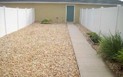 Building Photo - 7351 Millstone St