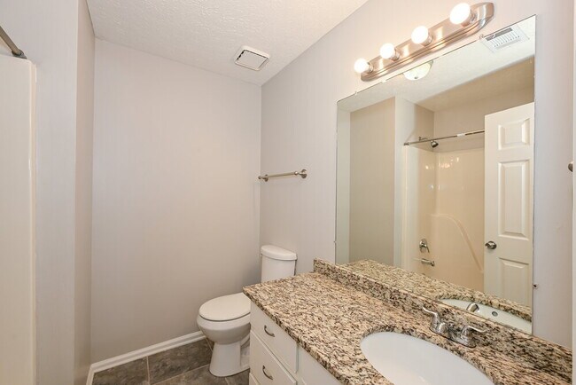 Building Photo - 1472 Aaronwood Dr