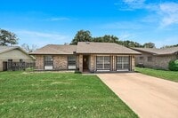 Building Photo - 6509 Skycrest Dr