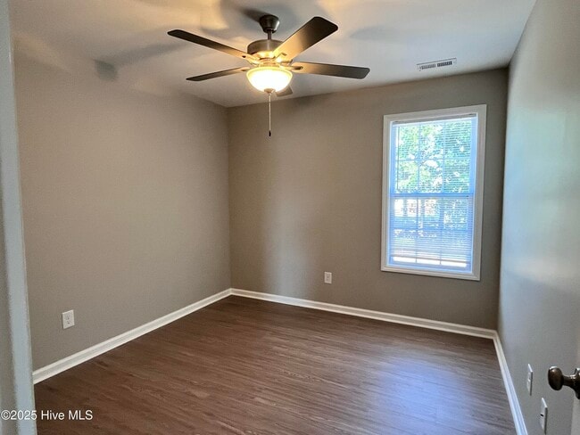 Building Photo - 1230 Masters Ln