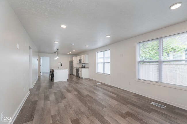 Building Photo - 4129 Cornelius Ave