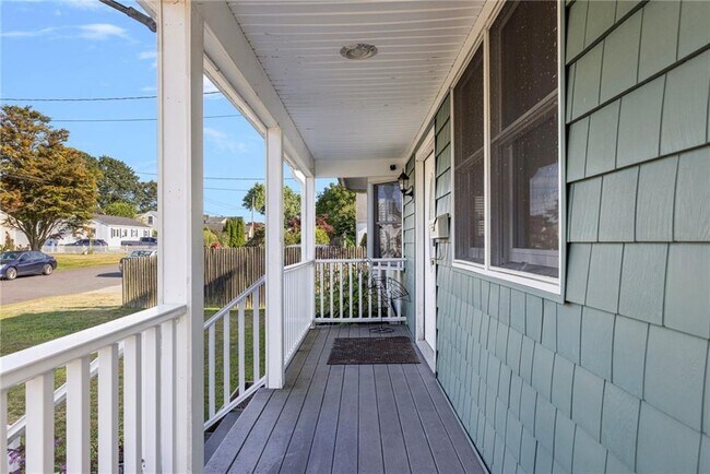 Building Photo - 36 N Beacon Terrace