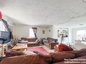 Building Photo - 75 Magoun Ave