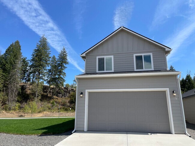 Building Photo - Brand New Hayden Home