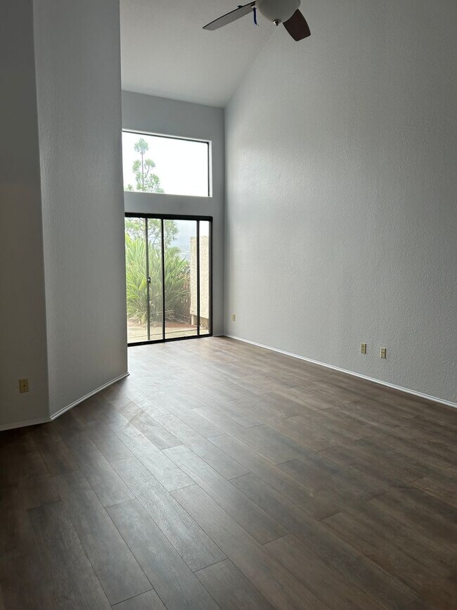 Building Photo - Coming Soon - Bernardo Heights, Gated Fair...