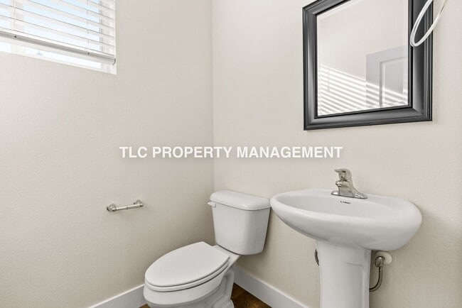 Building Photo - Gorgeous Home for Rent