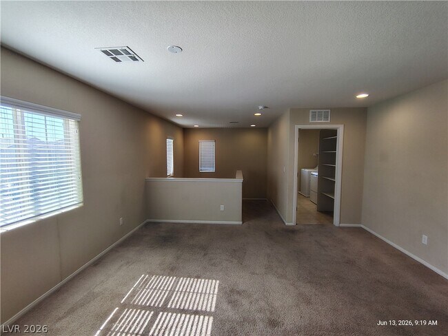 Building Photo - 9626 Abbey Pond Ave