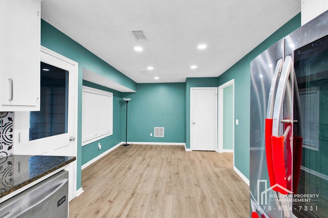 Building Photo - 3575 Creek Mill Dr NW