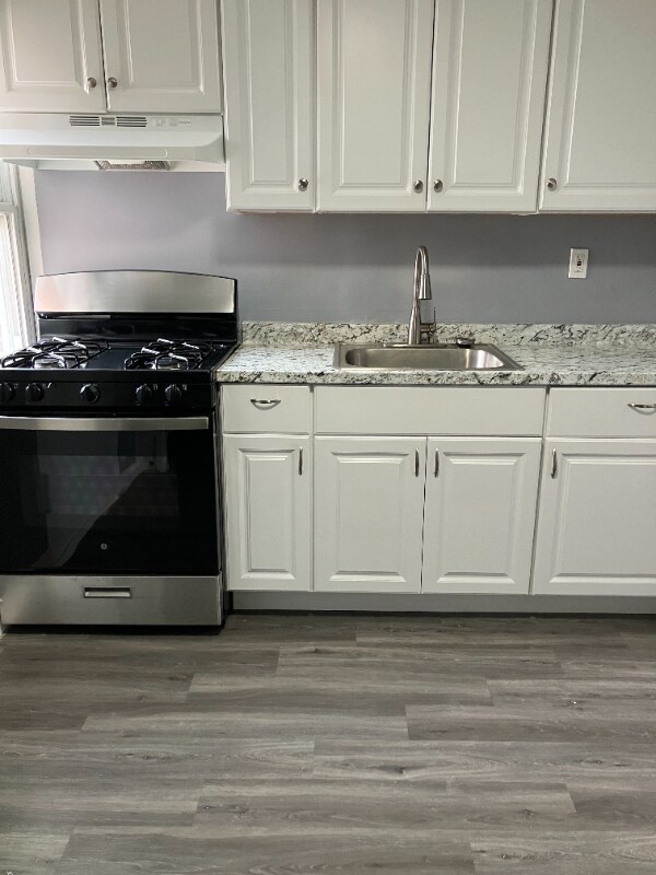 Building Photo - 936 Wethersfield Ave