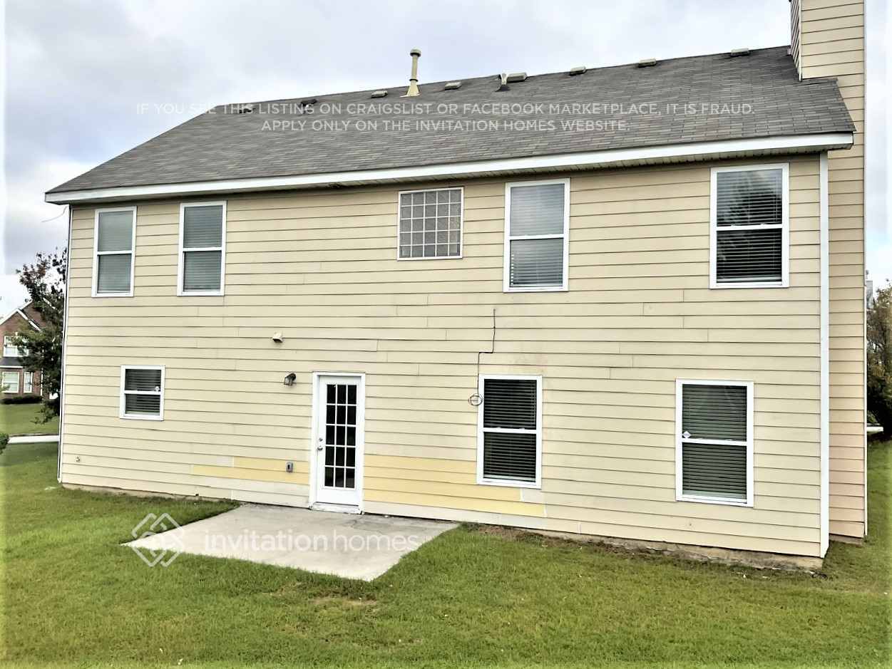Building Photo - 4940 Estonian Dr