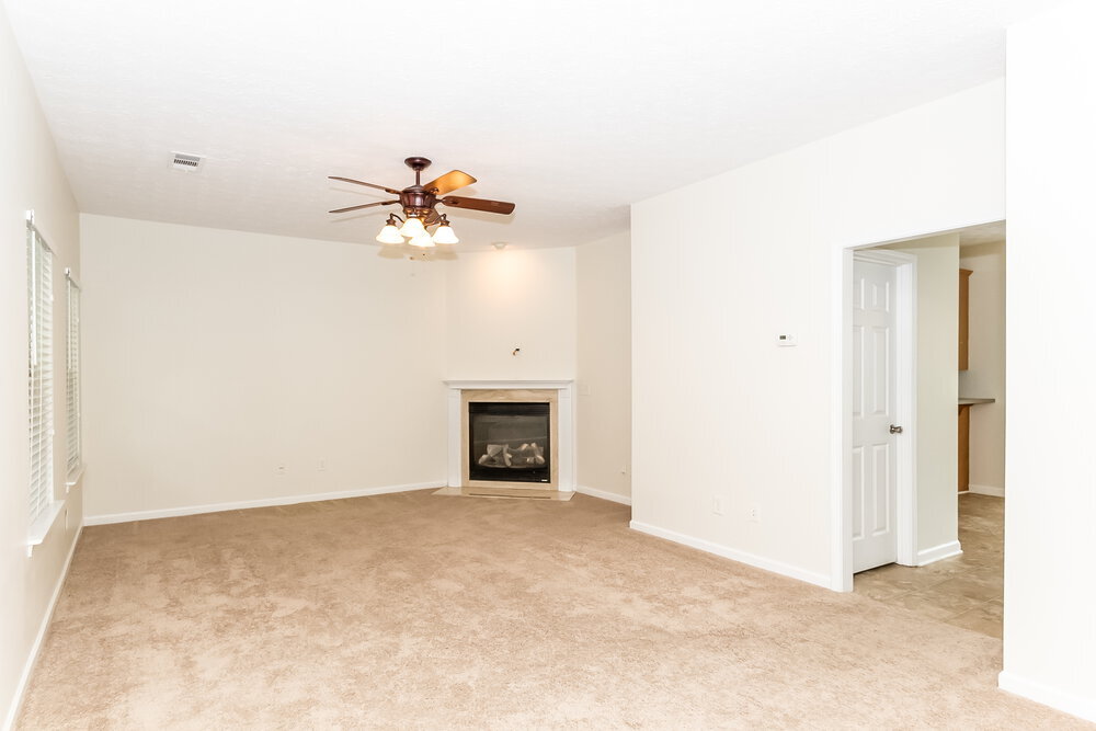 Building Photo - 27 Palladio Way