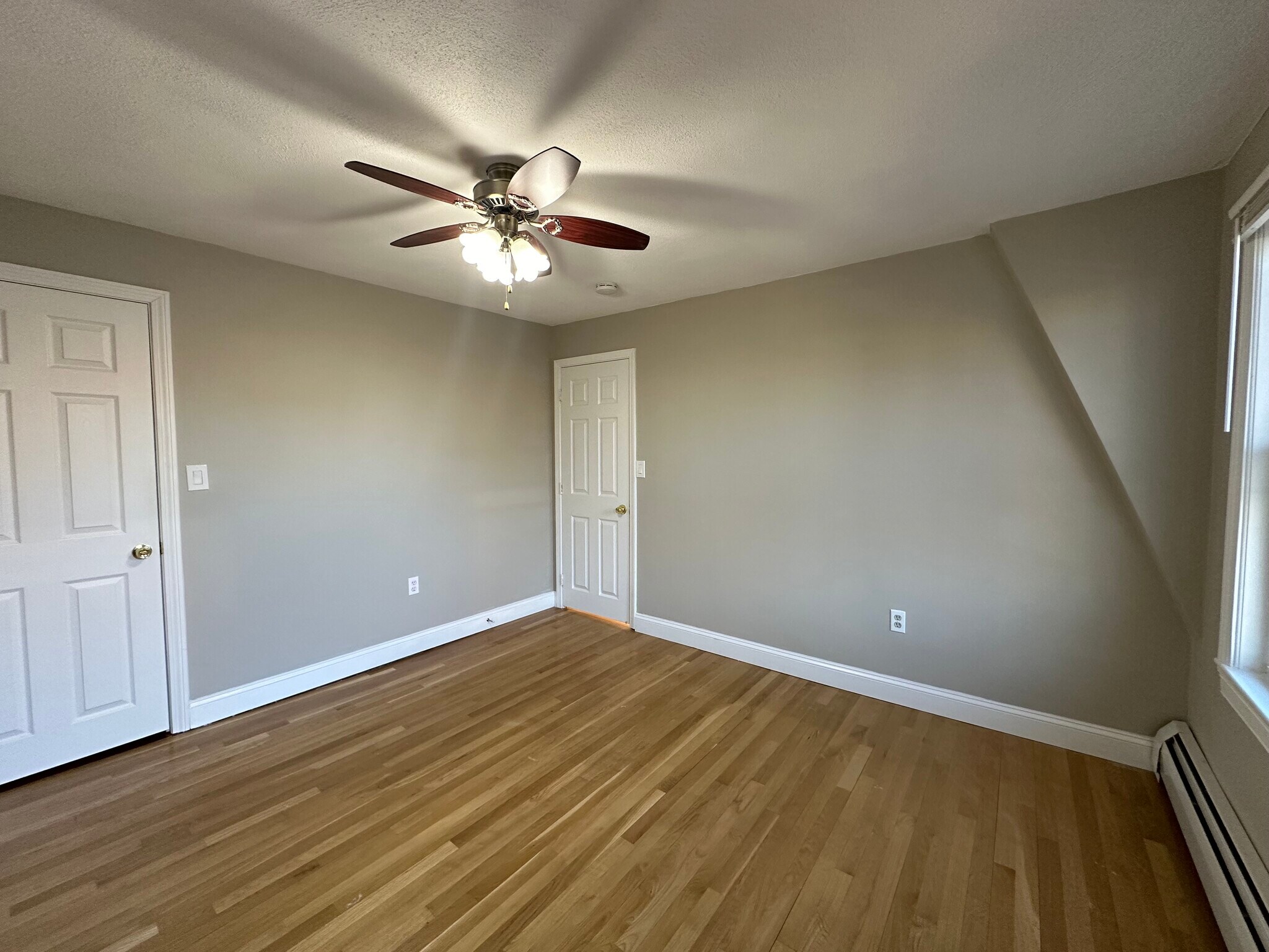 Building Photo - 76 Fremont St