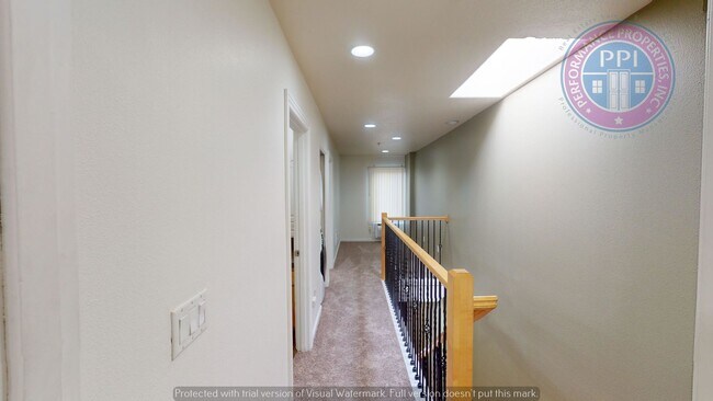 Building Photo - LEASE SPECIAL: 500$ OFF FIRST MONTHS RENT Stylish Condo Close To Nike & Intel - Pet Negotiable w/...