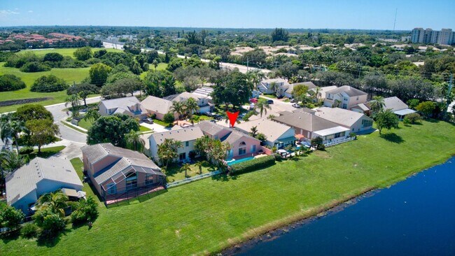 Building Photo - 4355 Leicester Ct