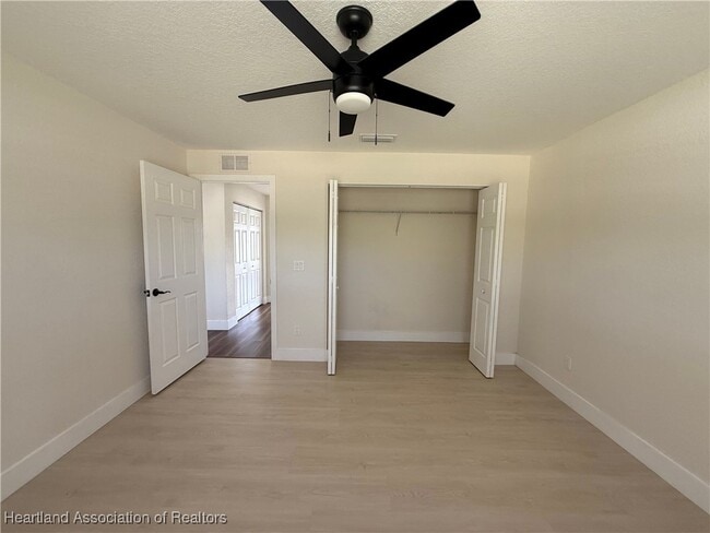 Building Photo - 91 Hellcat Ct NW