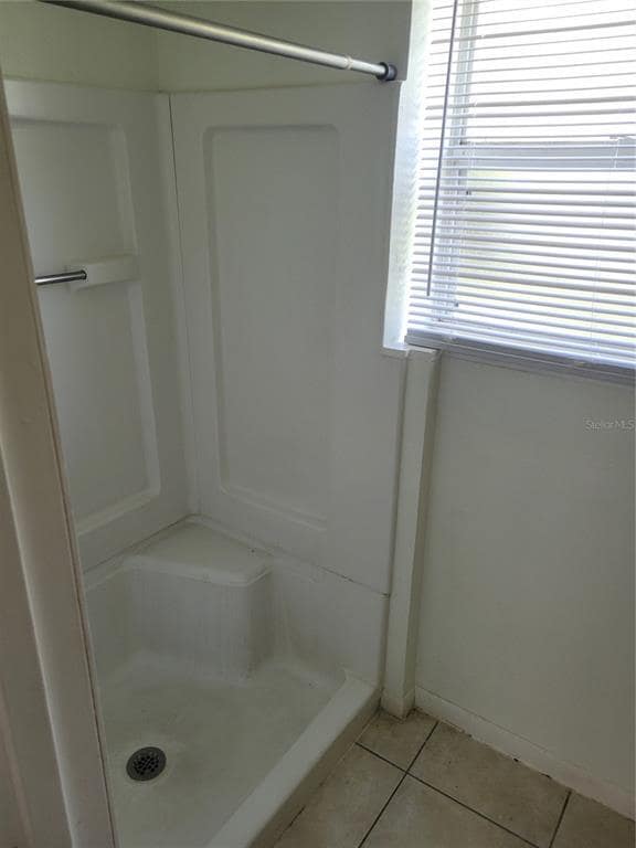 Building Photo - 825 Rosalia Dr