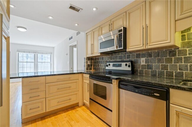 Building Photo - 199 14th St NE