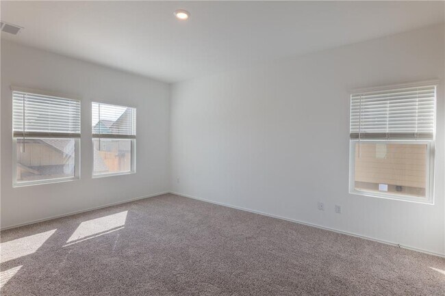 Building Photo - 1437 Weatherford Ln