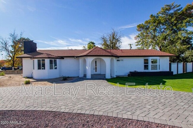 Primary Photo - 1703 W Lane Ave