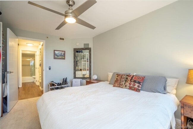 Building Photo - Kakaako 1/1/1 in "One Waterfront"